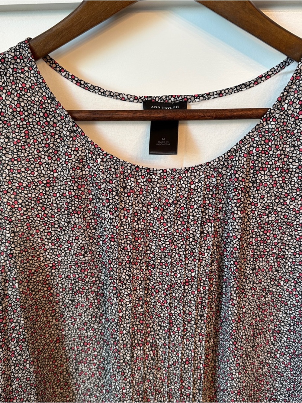 Ann Taylor Black, White & Pink Pleated Dot Shell
